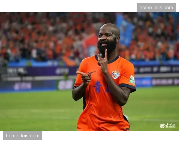 青岛海牛三连败失十球 防守漏洞百出拖累进攻端努力